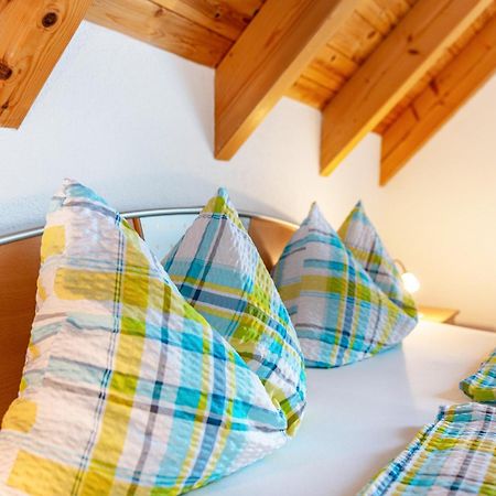 Beutenmuehle Straussenfarm Dach Owingen Bagian luar foto